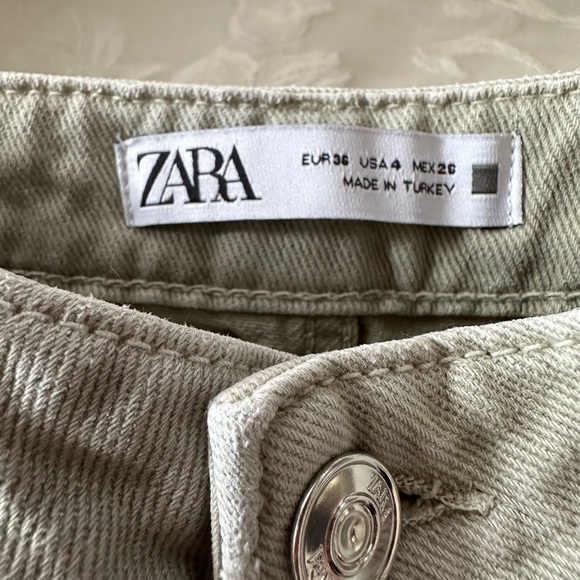 Zara Green Jeans - Size 4 - Picture 4 of 4